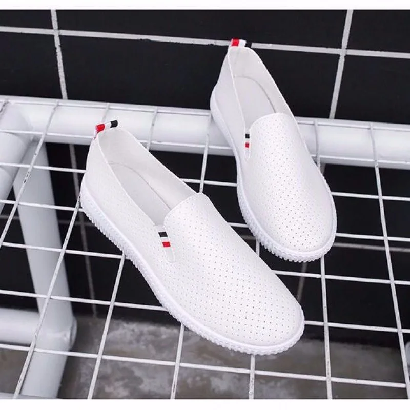 Women Sneakers White Flats Cut - Espadrille Slip On avaliação e preço