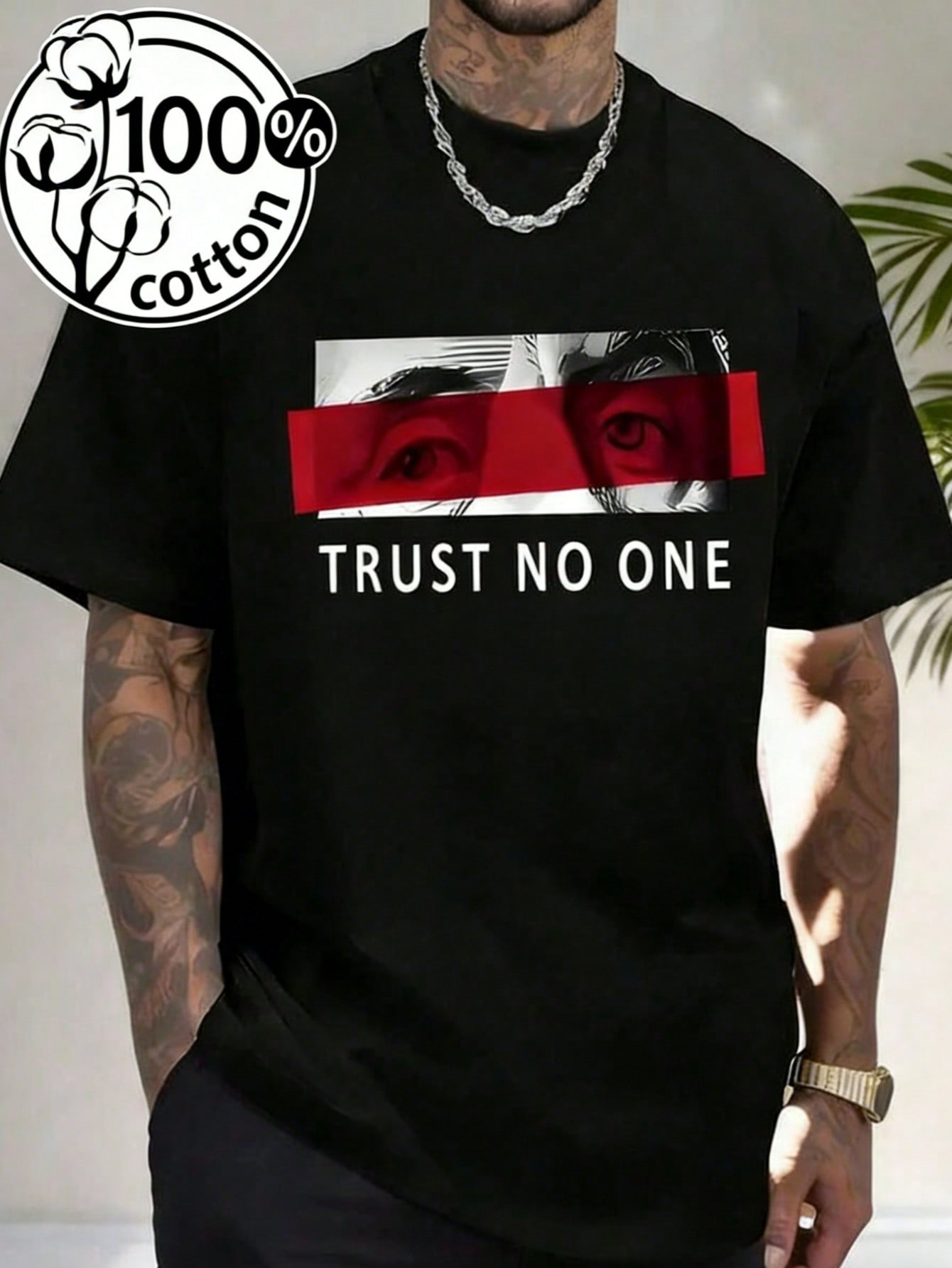 Black Cotton Graphic Tee with  - Tee Graphic Print avaliação e preço