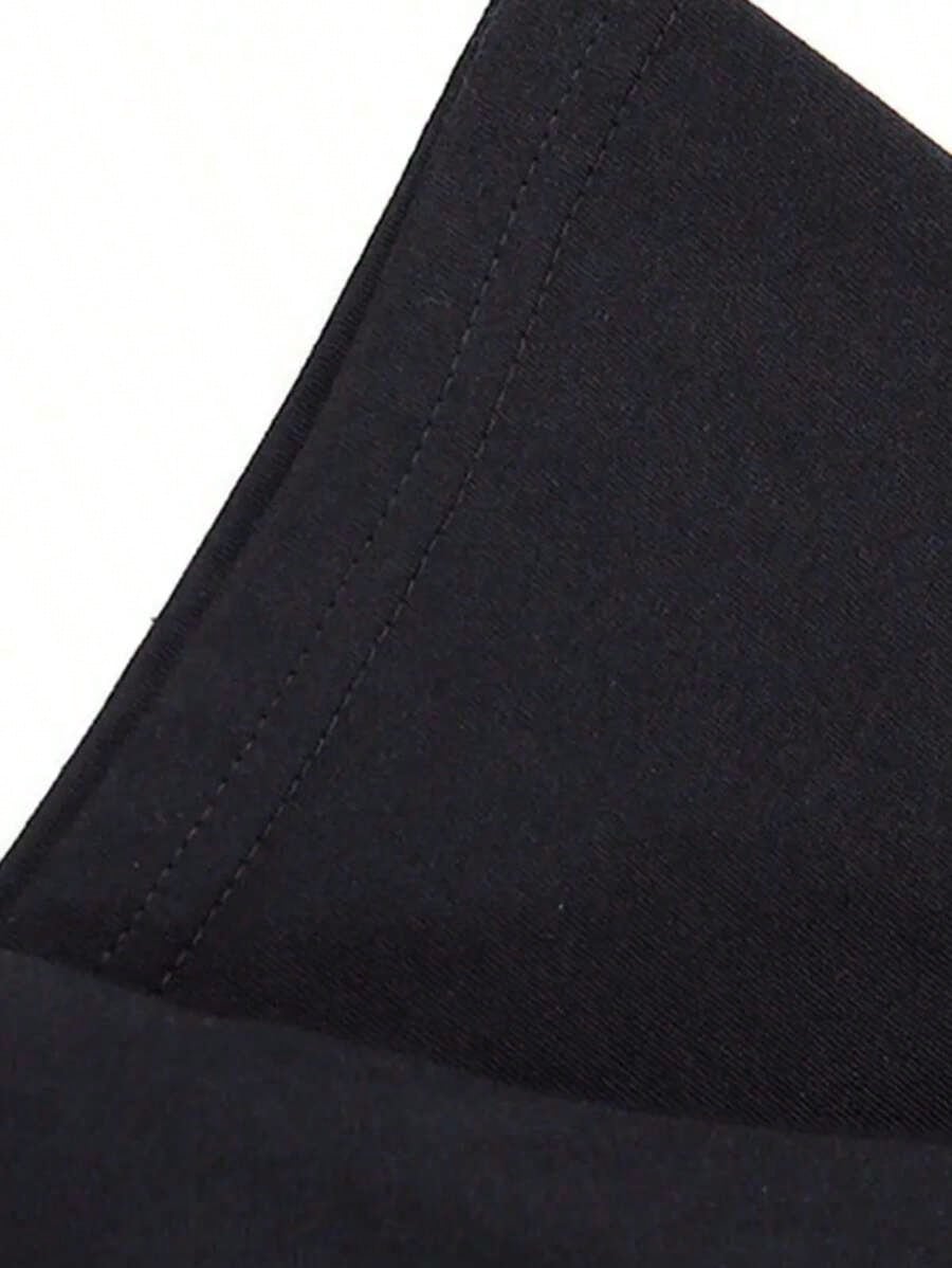 Black Cotton Graphic Tee with  - Tee Graphic Print avaliação e preço
